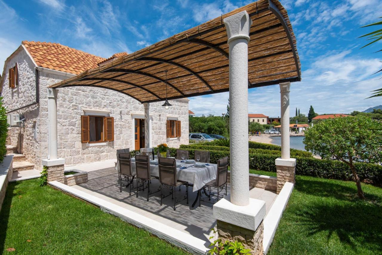 Villa Loviste Paradise المظهر الخارجي الصورة